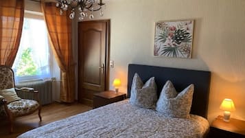 3 habitaciones, tabla de planchar con plancha y wifi gratis