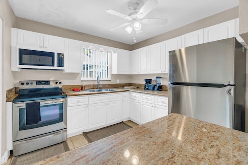 Spacious 5BR Getaway-Great for Families & Groups