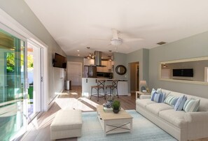 Smart TV - Private Paradise with Heated Waterfall Pool (Key West)