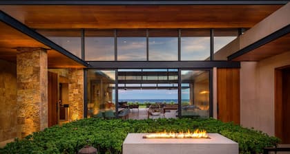 Fully Staffed 5 Bedroom Luxury Villa at the Ritz Carlton Enclave