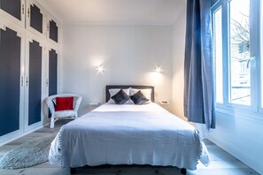 1 quarto, Wi-Fi de cortesia, roupa de cama