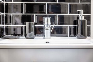 Miscellaneous - Le Valet de Pique - 1 Bedroom (Brive-la-Gaillarde)