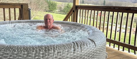 Bain à remous extérieur