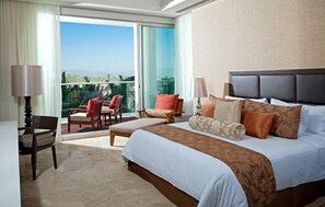 2 slaapkamers, een kluis op de kamer, een strijkplank/strijkijzer