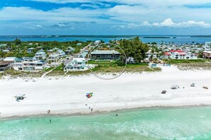 On the beach - Sunset Beach 102: Gulf Front, Stunning Views, On the Beach, Pool by Anna Maria Life Vacation Rentals (Holmes Beach)