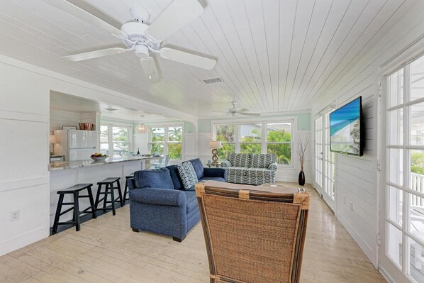 Televisio, pöytätennispöytä