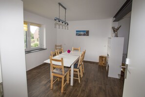 Dining - Ort zum Ausspannen auf 200 qm Wohnfläche (Lübeck)