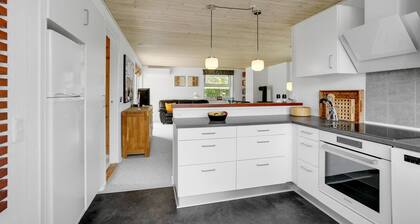 3 bedroom pet friendly home in Hejls