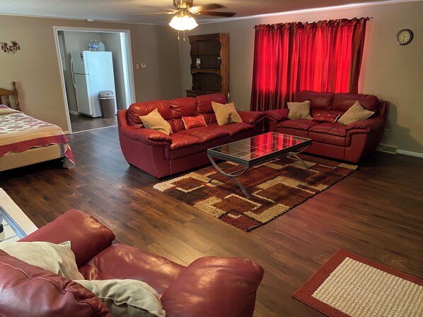 Smart-TV, DVD-Player