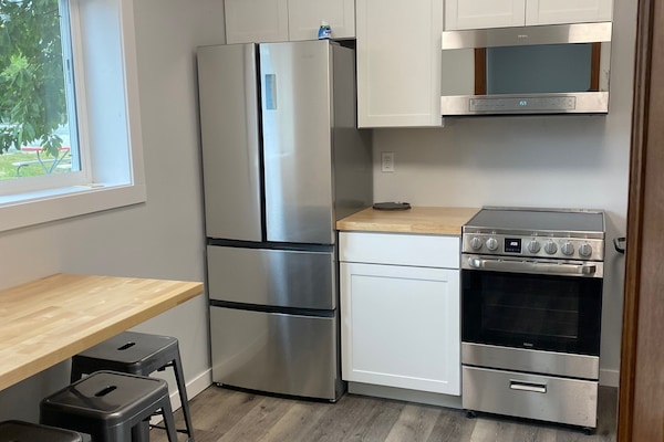 Microones, forn, placa de cuina i rentaplats