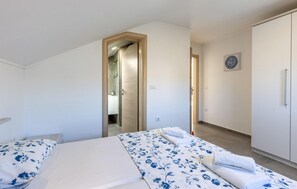 2 chambres, Wi-Fi gratuit, draps fournis