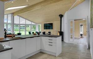 Kühlschrank, Herdplatte, Geschirrspüler