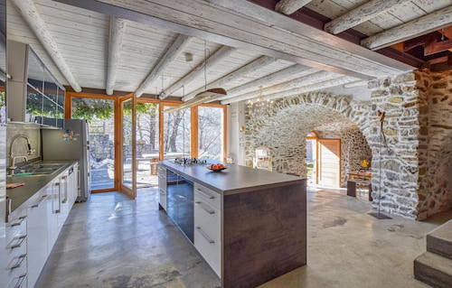 4 bedroom lovely home in Cedegolo