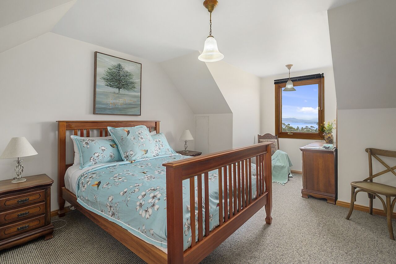 Manfield Country Bruny Island — image 17