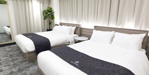 Comfort Twin Room, Non Smoking | Down duvets, desk, laptop workspace, blackout curtains - H.B.P Hotel (Osaka)