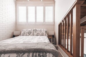 2 soverom, strykejern/-brett, wi-fi (inkludert) og sengetøy