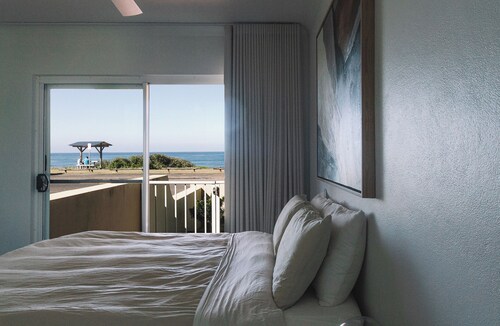 BAY PROPERTIES | Ocean Sounds