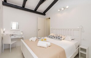 Free WiFi, bed sheets - Nice home in Lopar with jacuzzi (Lopar)