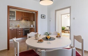 Dining - Gorgeous apartment in Pula with WiFi (Pula)