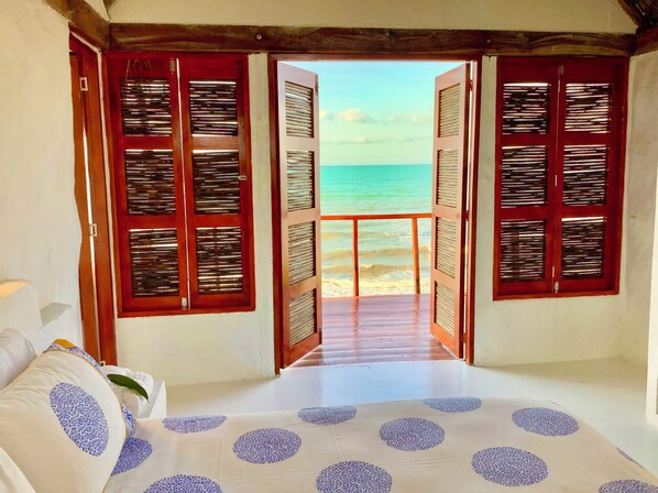 3 habitaciones, escritorio, wifi gratis y ropa de cama