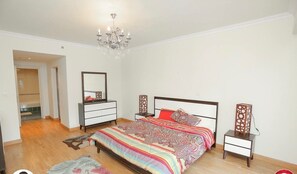 4 habitaciones, wifi y ropa de cama 