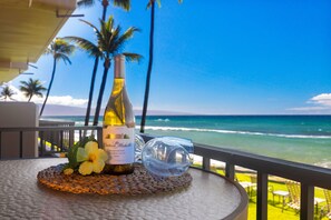 Property grounds - Ocean views from your living room (Lahaina)