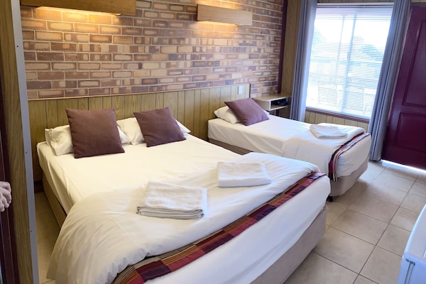 Twin Bed 2 People Room