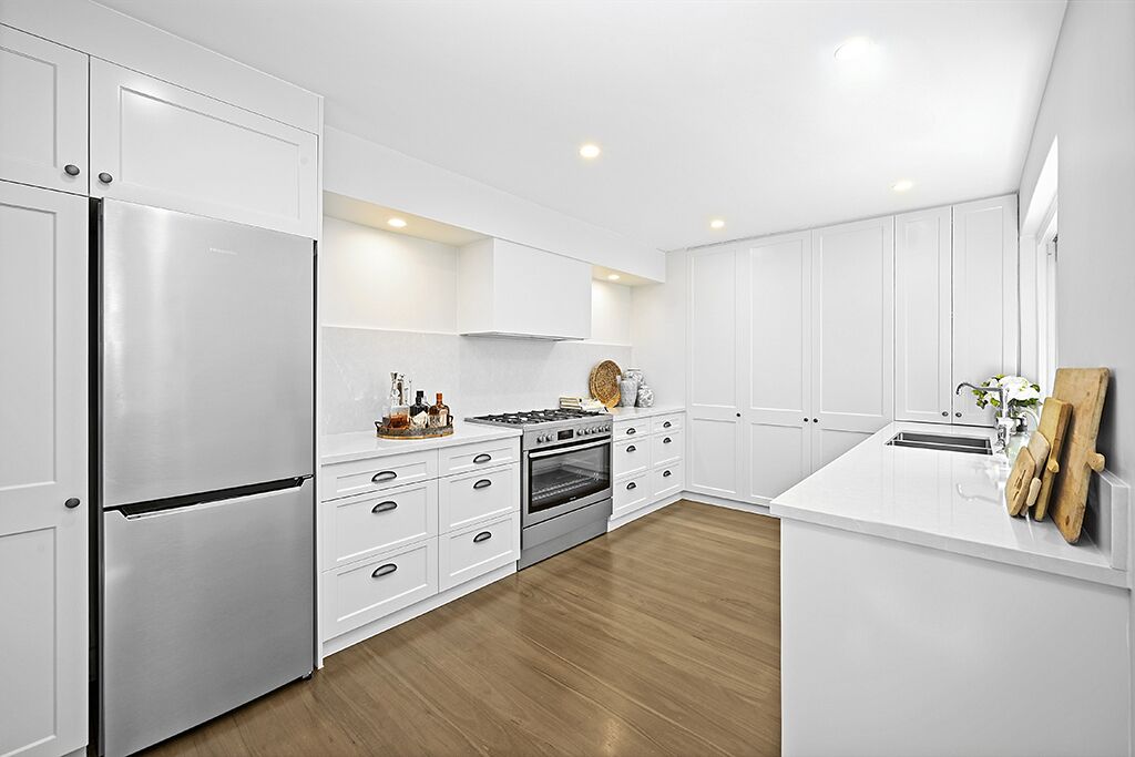 PURE PERFECTION- SUBLIME HAMPTON'S STYLE ABODE — image 6