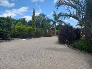 Enceinte de lâhĂ©bergement