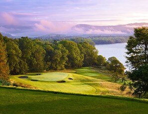 Golf - Luxury Loch Lomond Lodge (Alexandria)