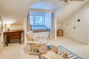 4 bedrooms, WiFi, bed sheets