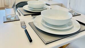 Apartment | Dining room - SA Today Apartments Guildford (Guildford)