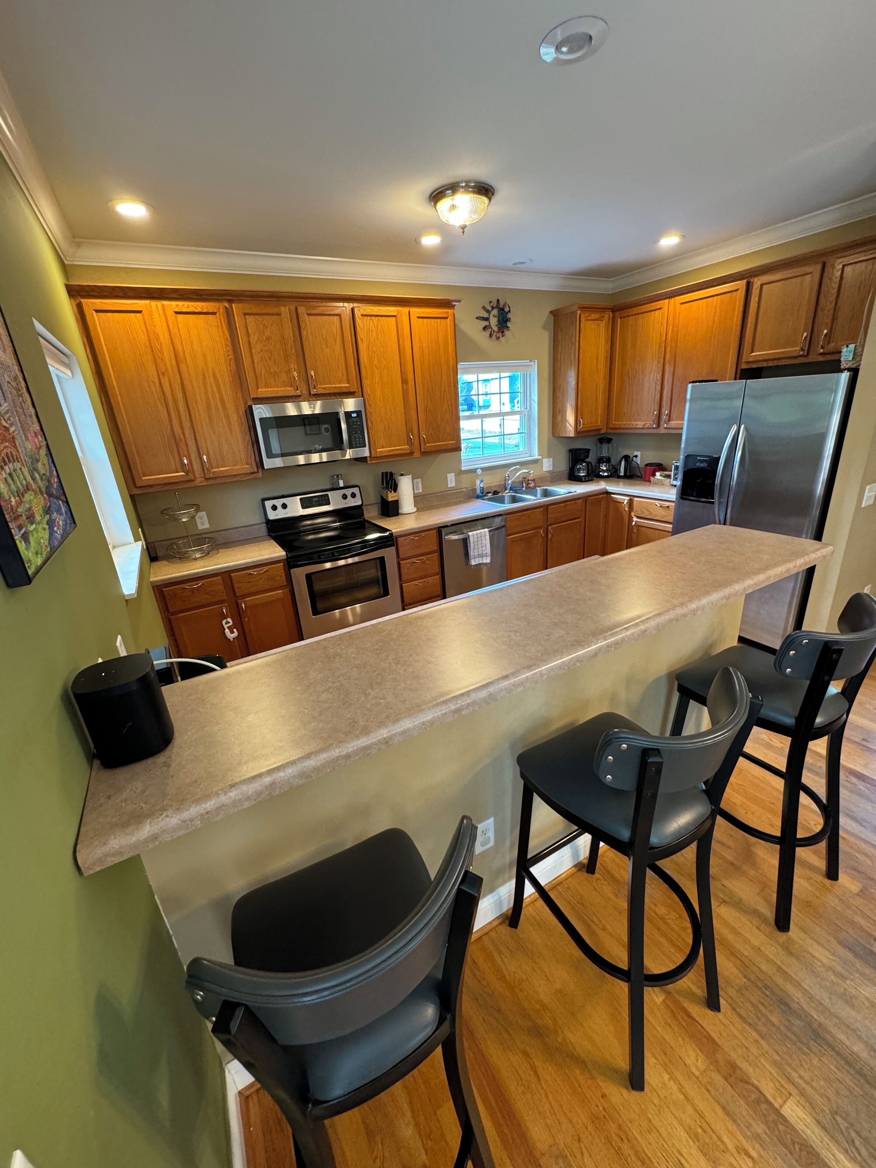 冰箱、微波炉、烤箱、炉灶