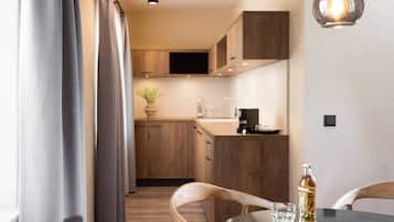 Apartment, 1 Bedroom | Private kitchen