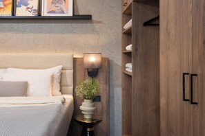 Apartment, 1 Bedroom | Premium bedding, in-room safe, iron/ironing board, free WiFi - master Linzergasse (Salzburg)
