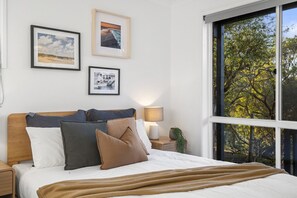 5 soverom, strykejern/-brett, wi-fi (inkludert) og sengetøy