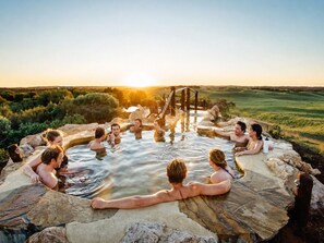 Pool - Valentine Sandcastles: Your Group Beach Escape! (Rye)