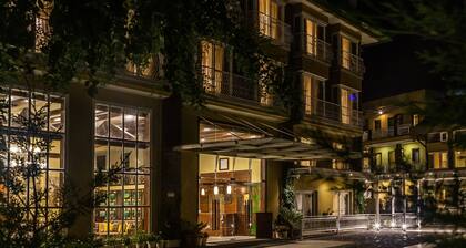 The Fern Brentwood Mussoorie, Series by Marriott