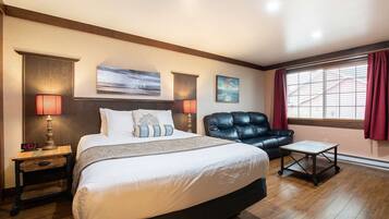 1 bedroom, desk, iron/ironing board, WiFi