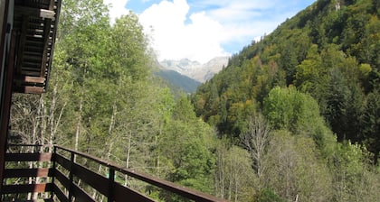 GITE LA BALMETTE A 12 MN EAU D'OLLE EXPRESS - 8 ou 16 Couchages