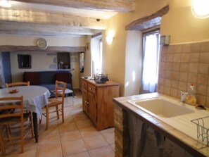 Interior - Gite 5 persons in a stone mas, swimming pool, property 10Ha, panoramic view (Rocles)