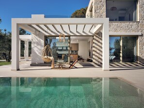 Outdoor pool - Aquatic Villa, a Sensory Retreat (Zakynthos)