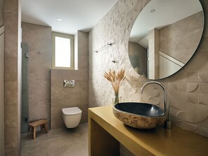 Shower, hair dryer, towels, soap - Aquatic Villa, a Sensory Retreat (Zakynthos)