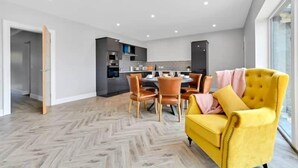 Interior - Bayview Downings- Luxury 3 Bedroom First Floor Apt (Downings)