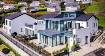 Bayview Downings - Luxury 2 Bedroom Apartment