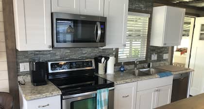 Ocean City - Montego Bay - Beautiful comfort. Summer and off season rentals