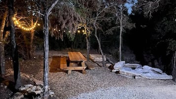 Enceinte de lâhĂ©bergement