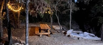 Serenity RV on Lake Godstone