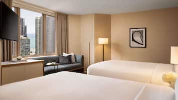 Ropa de cama de alta calidad, edredón, camas con pillow-top y minibar