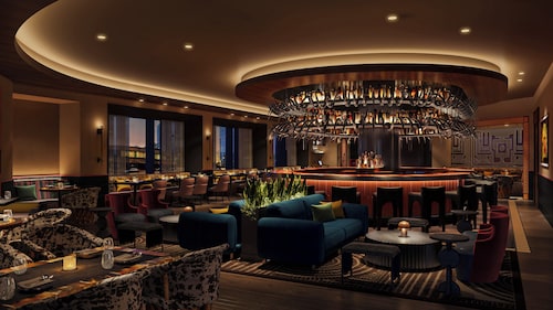 Fairmont Chicago at Millennium Park Gold Experience